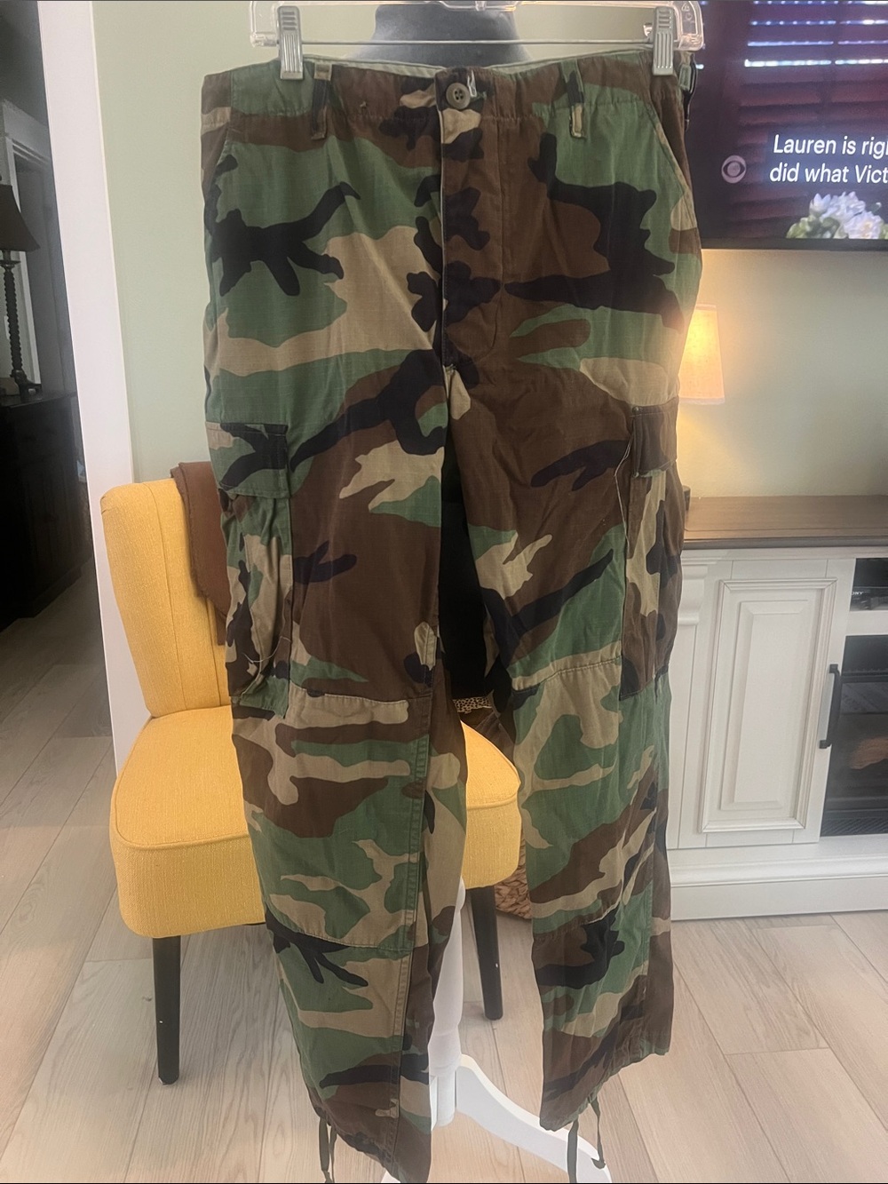 Men's Camo Cargo Pants in Olive Green Woodland